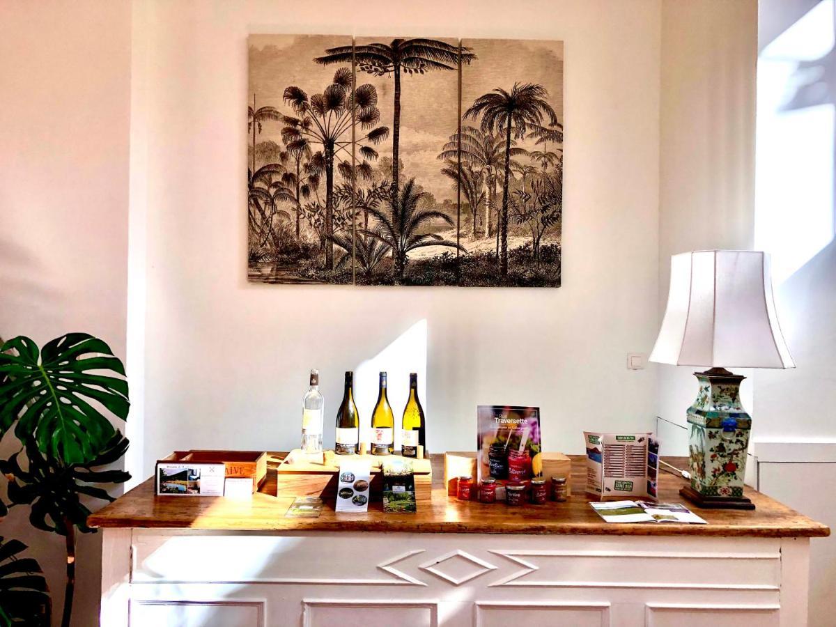 Domaine De Montbarri Bed and Breakfast La Tour-sur-Orb Εξωτερικό φωτογραφία
