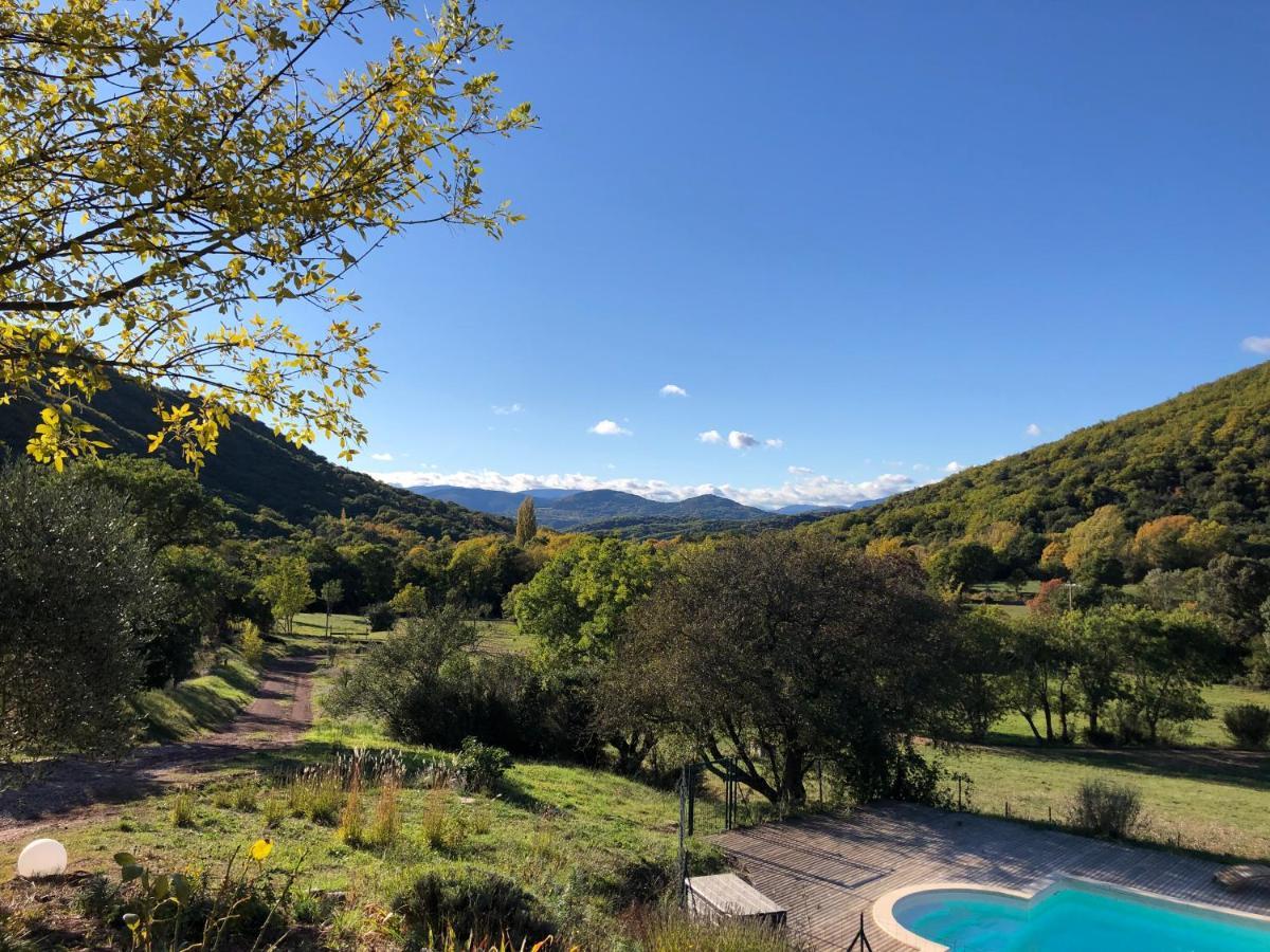Domaine De Montbarri Bed and Breakfast La Tour-sur-Orb Εξωτερικό φωτογραφία